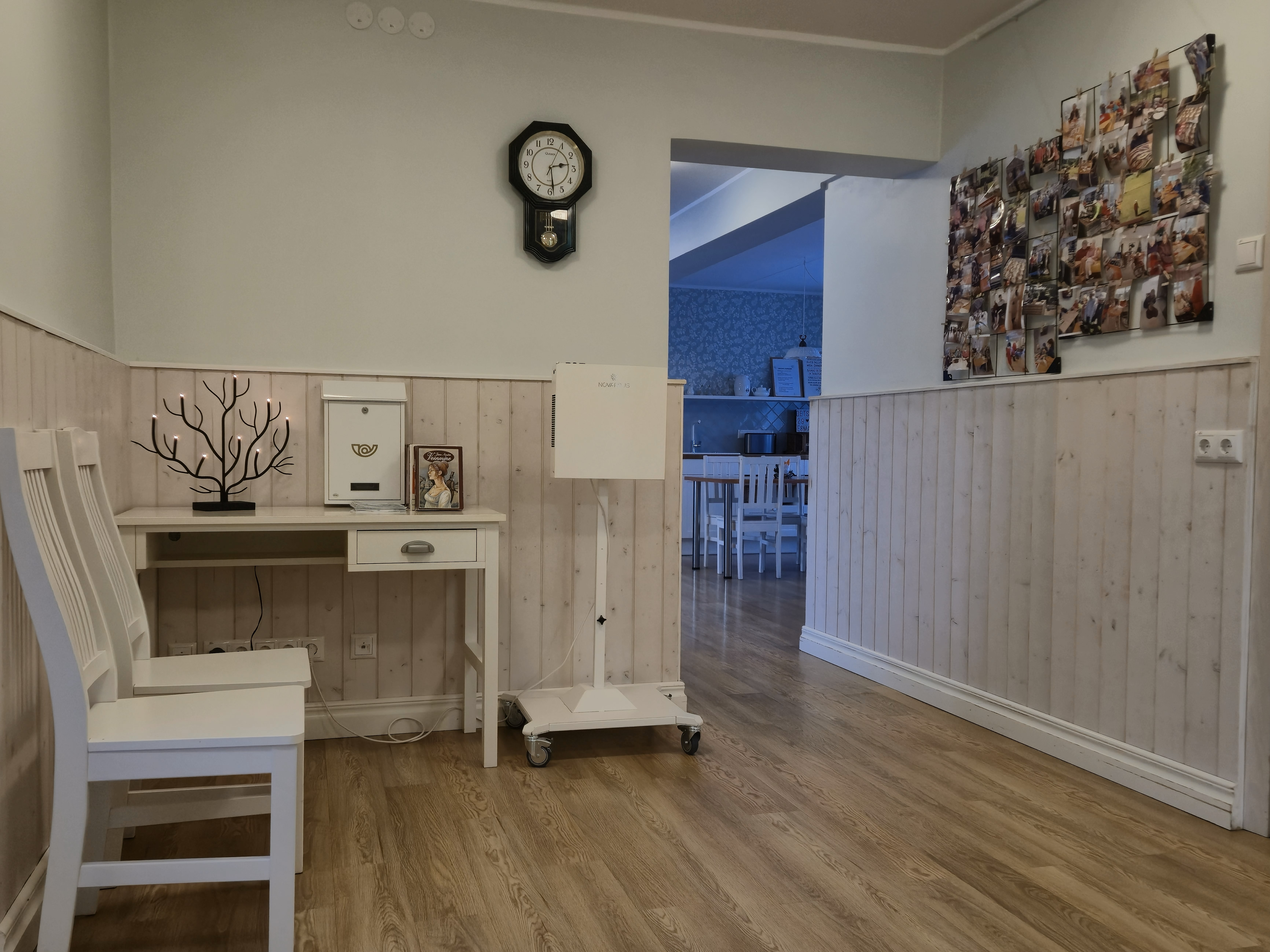 Viiratsi Hoolekandekeskuse sisekoridor ja ühiskasutatav ala koduses ja rahulikus keskkonnas